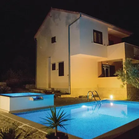 Hébergement de vacances Luxurious In
